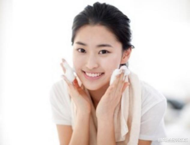 护肤|女人不管奔几，洗脸后要懂得“4不要”，不然再贵的护肤品也白用