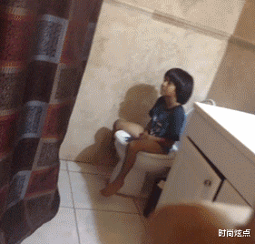 时尚炫点 “妹子睡觉把脚伸我这，要给她点教训吗？”