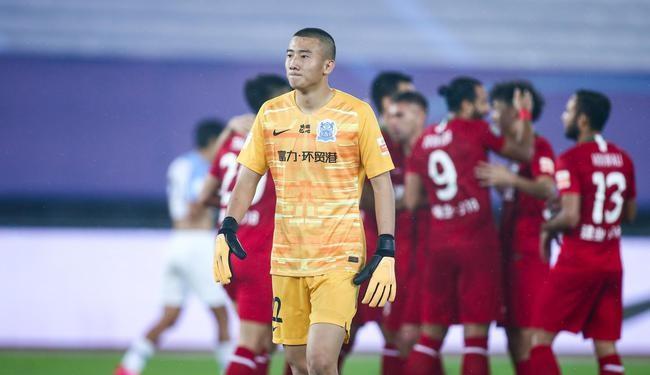 12强赛|5大错过12强赛的国内球员，两名U23领衔，一老将本可成定海神针