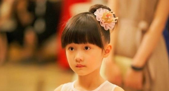 原神|还记得《甄嬛传》的温宜公主吗？14岁的她亭亭玉立，越来越美了