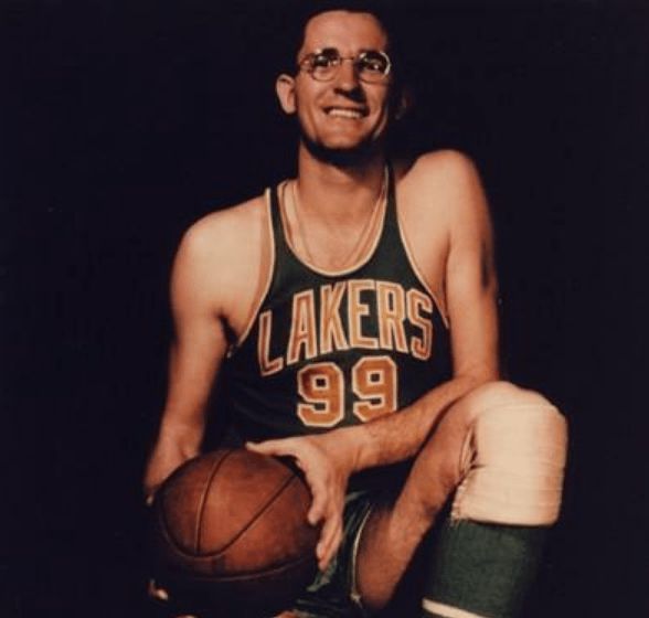 勒布朗·詹姆斯|盘点NBA各时代的第一人，90年代真的太难选择了！