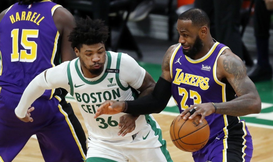 湖人队|1分险胜,差点3连败!老詹赛后终于提到球队问题了,湖人也该醒了