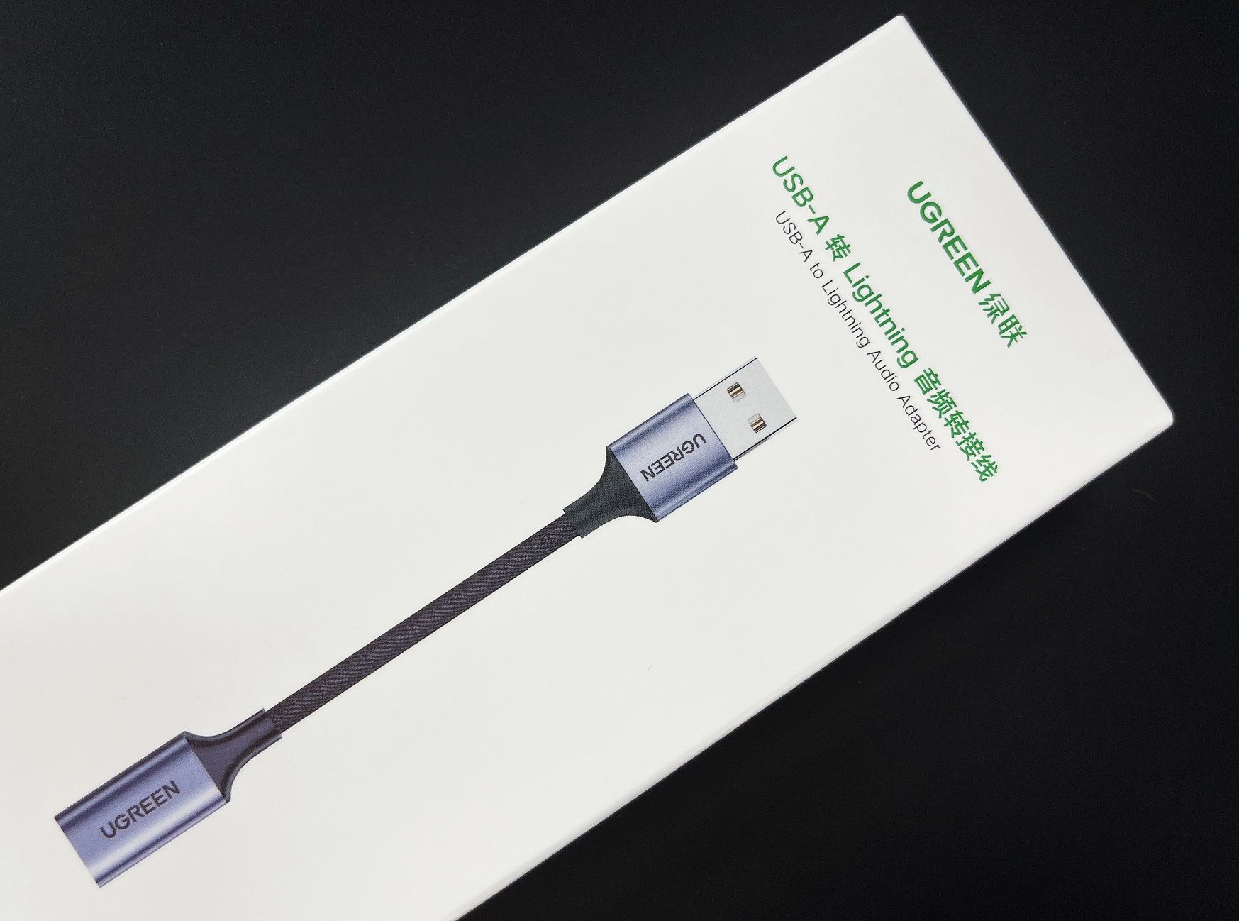 耳機|只需要用一個轉接頭，蘋果EarPods線控耳機也能在筆記本電腦上用