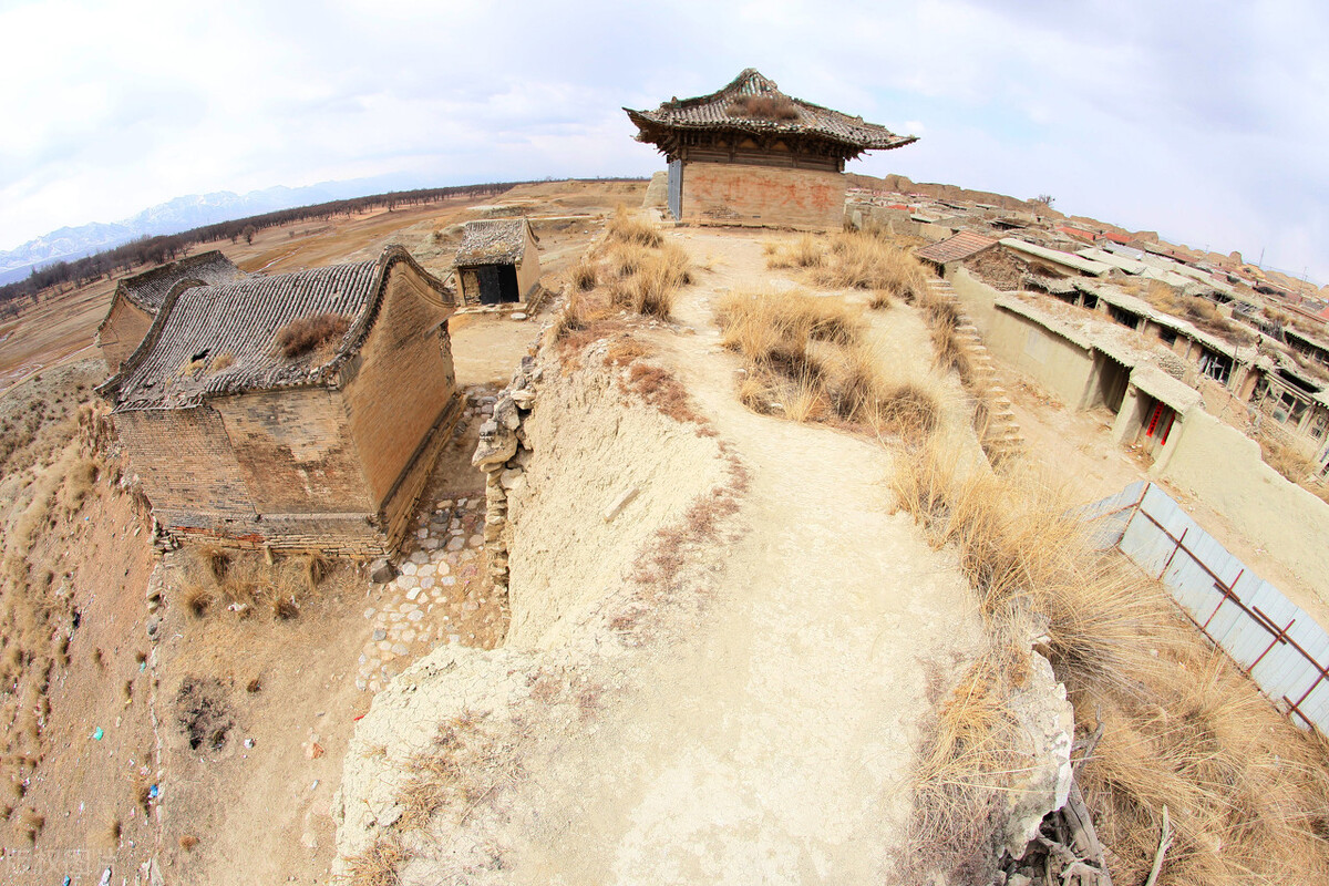 三星堆 楼兰古国和玛雅文明，为何一夜之间消声灭迹？和外星文明有关？