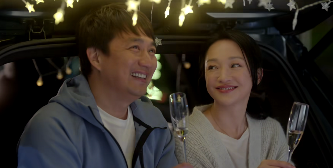 唐艺昕|10年前演《甄嬛传》,10年后露面《小敏家》,仍是熟悉的酒窝女神