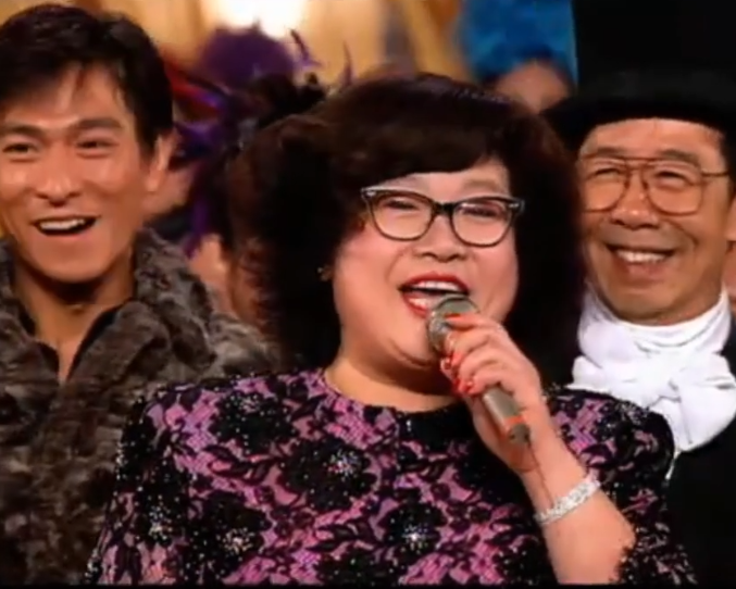 TVB|从华娱顶流到公司年会：这些照片背后 香港TVB台庆沉浮50年