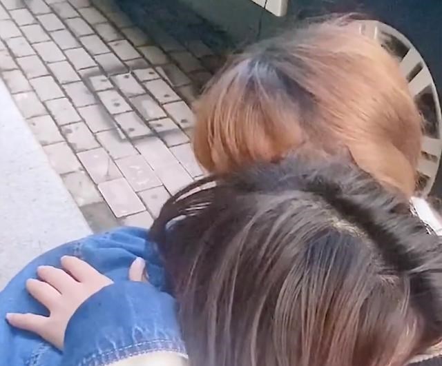 江苏一女子离婚半个月,检查身体时得知自己怀孕,随后的反应亮了