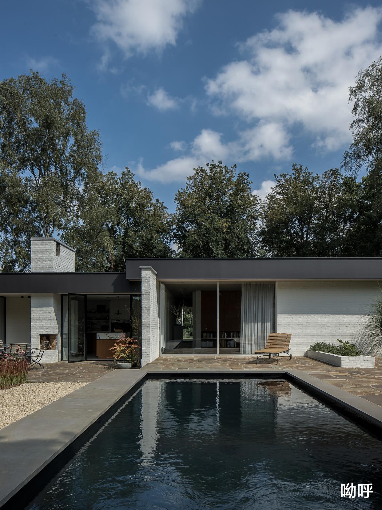 建筑师巴特宁静而舒适自宅