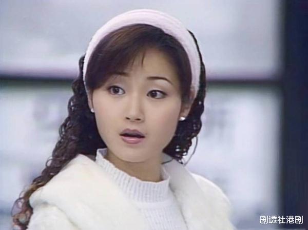 万绮雯|恭喜！50岁亚视前一姐万绮雯定居内地荣升老板娘，投资民宿晒长腿宣传