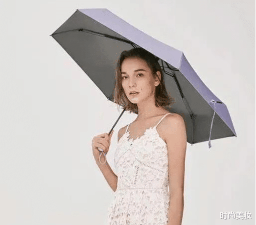 防晒|薇娅\懒人伞\一夜爆红！专治“懒得带伞”“忘记带伞”！