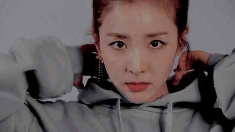 易烊千玺|“童颜女神”朴山多拉：易烊千玺心中的女神，如今37岁少女感爆棚