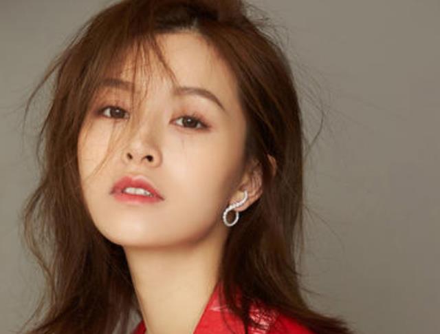 文咏珊|谢霆锋曾对她一见钟情，陈冠希为追她要戒烟，网友：还好都没追上