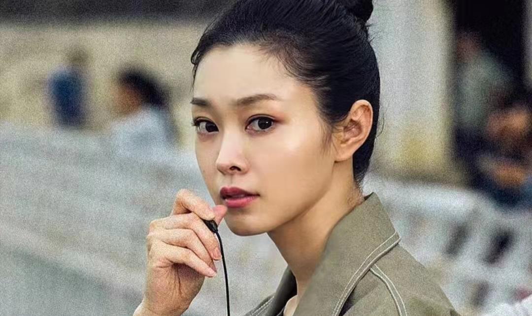 无数,成为远近闻名的"听尸者",却因"杀人医生"案被刑警队长罗笔芯怀疑