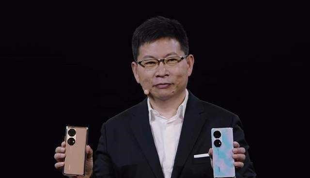 教教你家娃|苹果or华为?业内专家达利文给出答案,从5个方面对比教你做选择