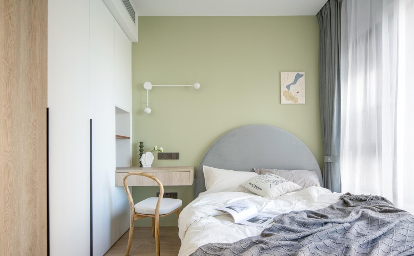 新房没有玄关隔断,她直接设计个“雕塑”,一进门就尽显艺术气息