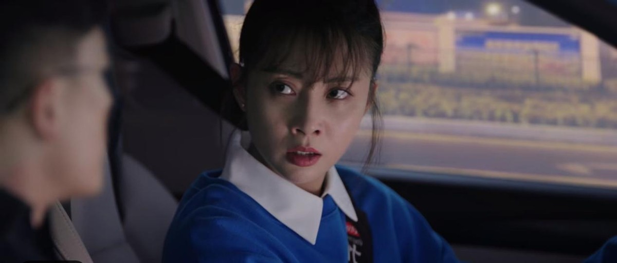 英雄岁月之王牌部队|正当《王牌部队》大爆时，央视悄悄甩出新王炸剧，才1集收视破1