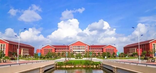 胡小小乖|安徽理工高招文理建档线均在合肥学院之上！正常吗？