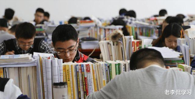 老李侃学习|学历存在鄙视链，“专科生配不上我”，985博士说出当今现状