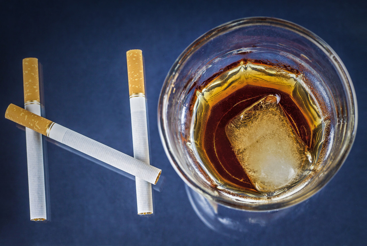 戒烟|再爱抽烟,这4种香烟也请列入“黑名单”,对身体的危害太大