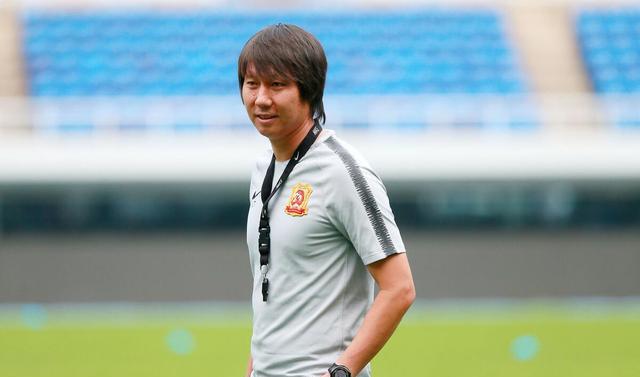 覃睿聊体育 王上源的事迹再次证明，在正确的道路上行走才能通往成功的彼岸