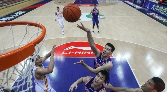 李知行讲育|央视直播!山东战新疆胜负难料,阿的江迎来帮手,阿不都对决小丁