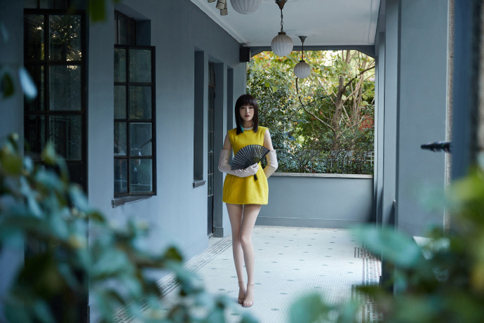 刘诗诗|ELLE风尚大典：刘诗诗粉裙温婉，唐嫣美腿吸睛，关晓彤再惊艳全场