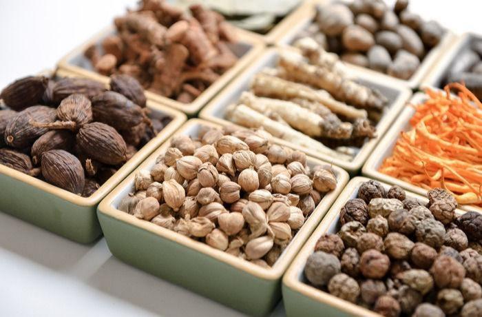 脾胃|消化内科专家:消食“冠军”是它,混着水一起吃,脾胃慢慢变强壮