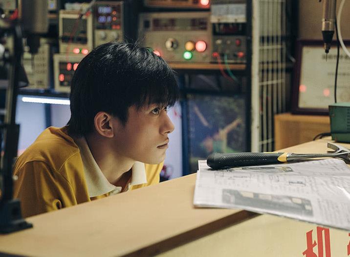 易烊千玺|12部电影定档大年初一，易烊千玺艾伦新片诱人，可我赌这部会大火