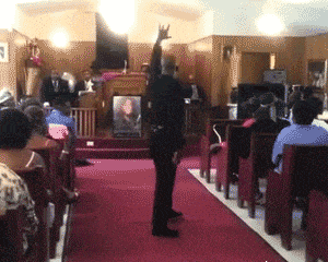 魔王樊|房顶上面看到“干尸”，研究许久，仍不知是何生物？