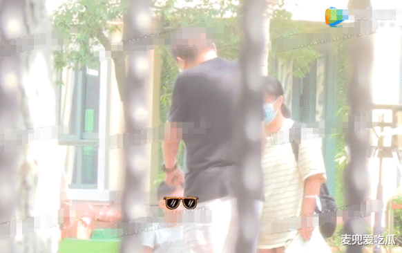 赵丽颖|赵丽颖儿子正面照曝光？模样可爱长相帅气，颜值吸晴像妈妈