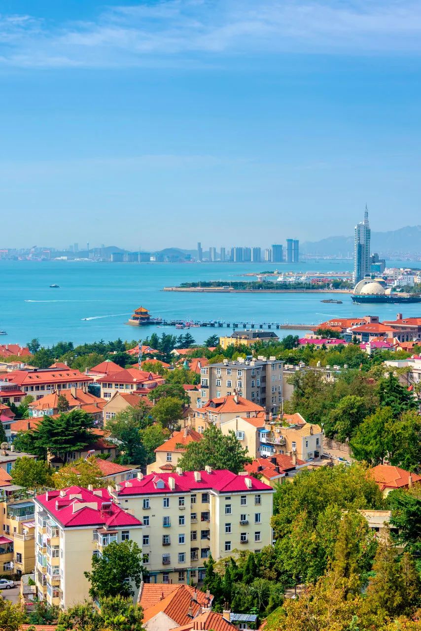 青岛市 超越苏州、成都！成了国内最宜居城市NO.1，这座海滨老城凭什么？