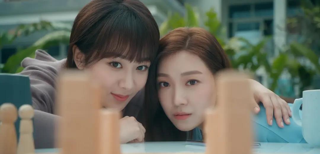 杨紫|因搭档胡歌而走红，90后小花菅纫姿同杨紫演新剧，再凭演技获好评