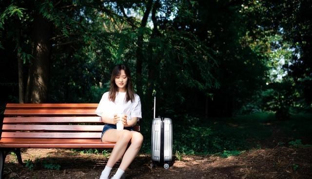 轻语妈妈|婚后20天,婆婆让她伺候小姑子坐月子:不干,除非给我8000元