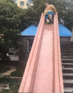 小琳解说星座|小姑娘你后面这是什么东西呢?自拍的时候还是长点心吧秘密都暴露了,哈哈哈哈