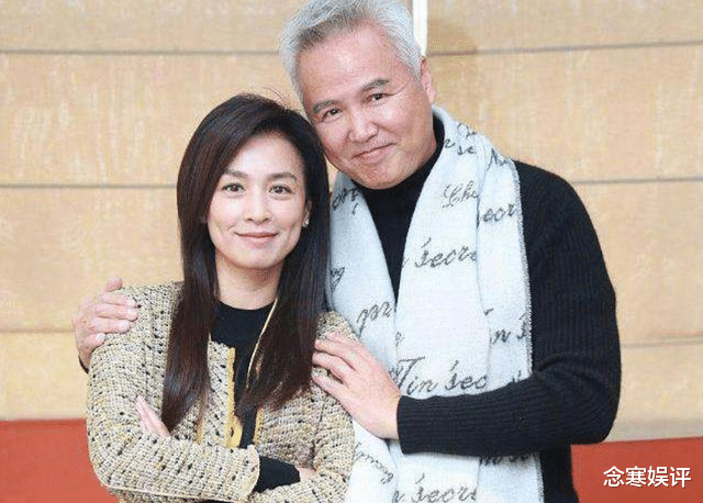 张庭|张庭夫妇出事后，有代理商求情说，他们穿十块钱衣服捐上千万善款