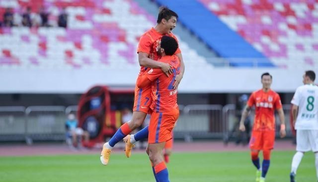 憨爸爸育儿|齐鲁德比战:郭田雨段刘愚联袂锋线,小德和金敬道是下半场杀招