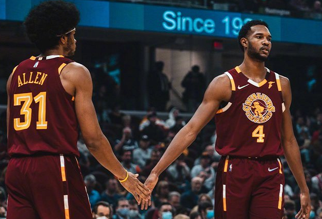 篮网队|6连胜，5连胜！篮网雄鹿勇士太阳对不起，NBA要变天了！