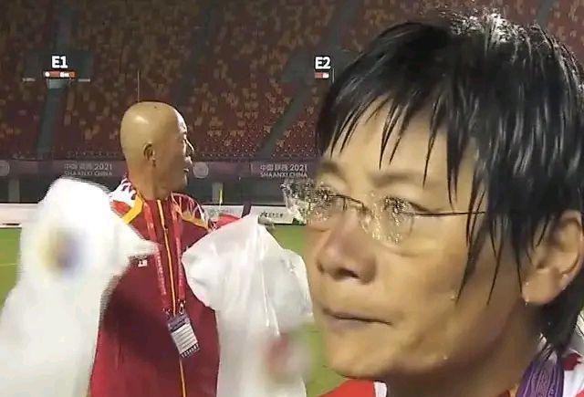 王紫悦说家居 上观新闻:水庆霞不参与女足竞聘原因,士可杀不可辱