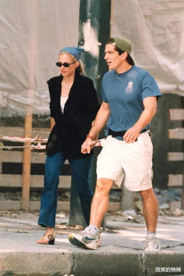 微笑的秧秧|看30年前小肯尼迪夫人的穿着打扮:果然时尚不分年代,太有范了