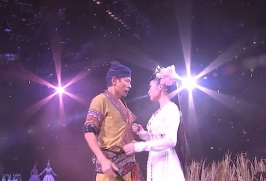 刘德华|赖文慧：专为刘德华伴舞，41岁还未嫁人，甘愿只做舞台“天王嫂”