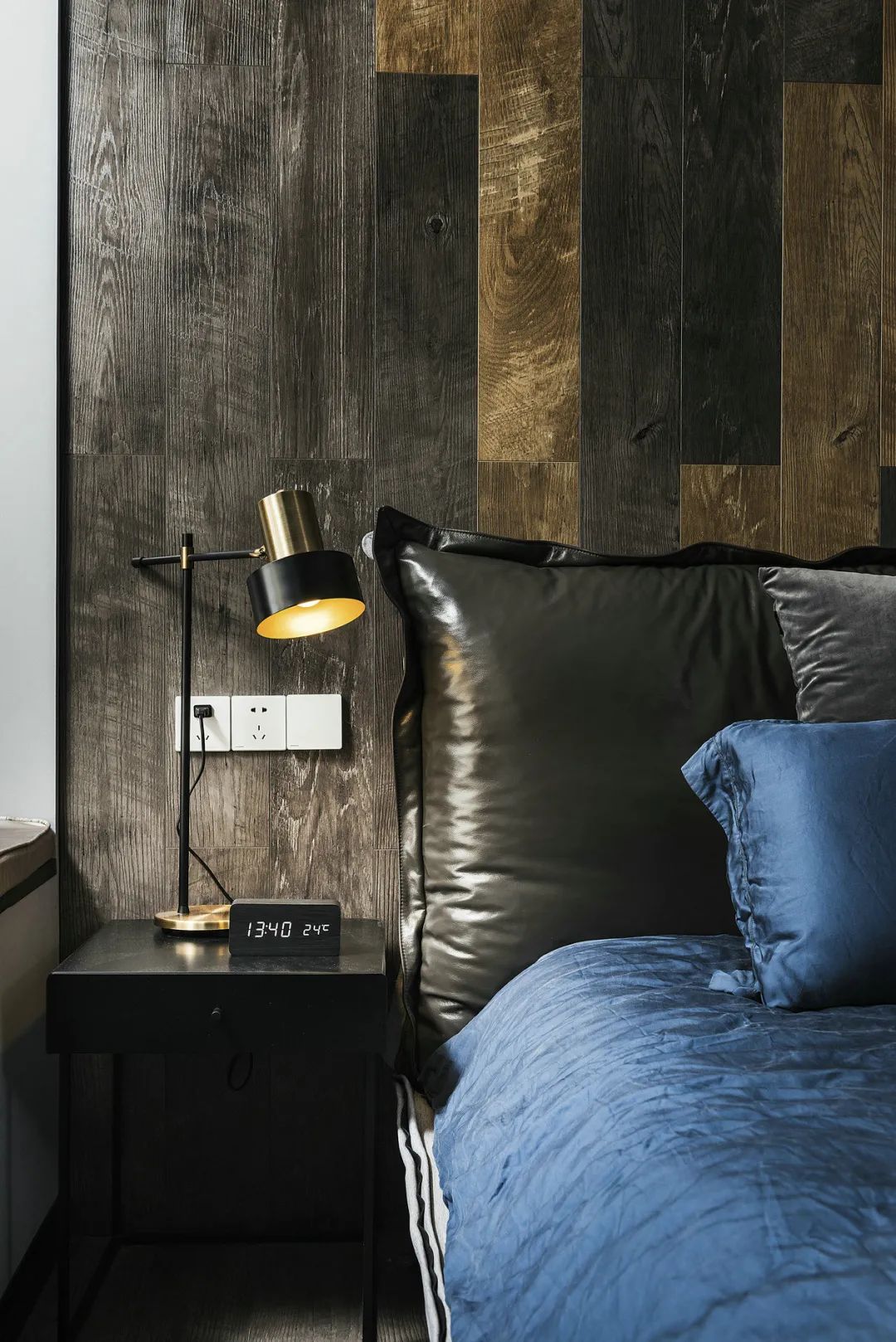 爱空间 66㎡黑暗系小轻奢:棱角分明的改造,这个家看着太爽了!