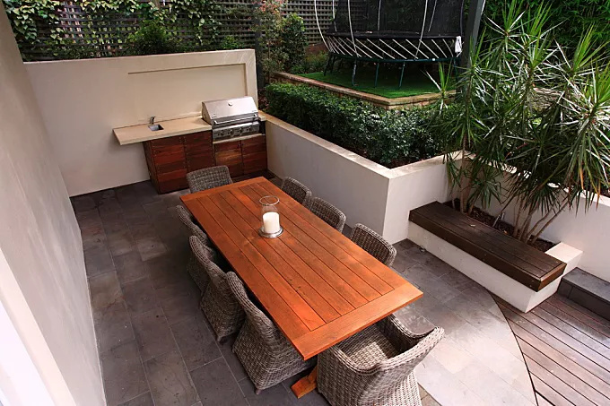 40㎡上下花园庭院设计，简单低维护，才最符合现代人的需求