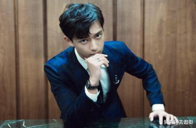 李现|李现“腮帮子”鼓鼓的，是整容过度吗？自曝原因后让人笑出猪叫