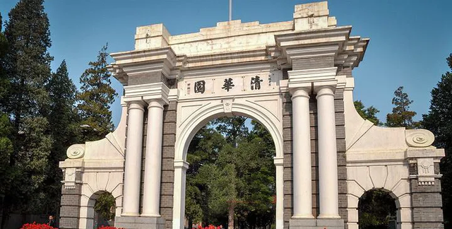 雪落无尘谈|高考差两分被清华录取，母亲不甘心重新查分，卷上11个字让其清醒