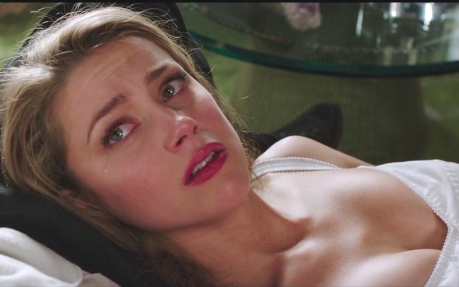 伦敦战场|经典改编，活色生香的《伦敦战场》，为什么创下史上最烂票房？