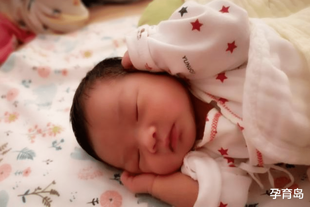 孕育岛|那些从小睡枕头和不睡枕头的孩子，长大后差别有多大? 父母要了解