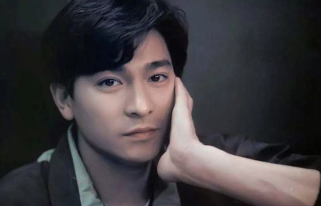 宋茜|60岁刘德华曝光女儿私照，吓坏网友：没想到你竟是这样的天王？