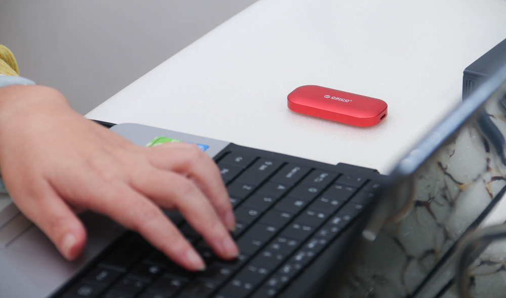 固态硬盘|ORICO iMatch移动固态硬盘:1秒近1G,U盘杀手,完美替代!