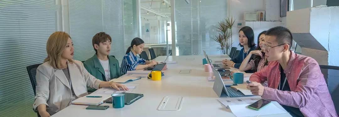 夏梦|豆瓣8.4，数据难看却收获高赞，这部剧比《三十而已》更值得大爆