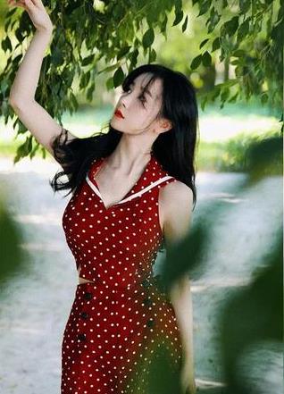 刘涛|看身材妖娆多姿，一看脸就垮掉！这7位女星被脸拖累得好惨